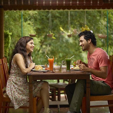 ホテル Ananda Lakshmi Ayurveda Retreat Chowara エクステリア 写真