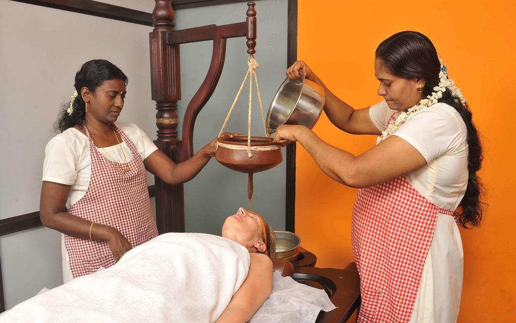 ホテル Ananda Lakshmi Ayurveda Retreat Chowara エクステリア 写真